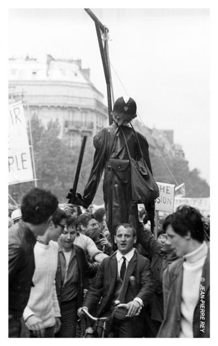 13 mai 1968 - Manifestation unitaire - 71.13 mai 1968-manifestation unitaire.J-P.-Rey.jpg